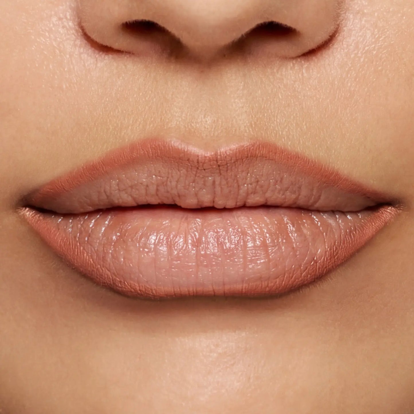 Smooth Lip Liner Creamy, Blendable Color with Smooth Application